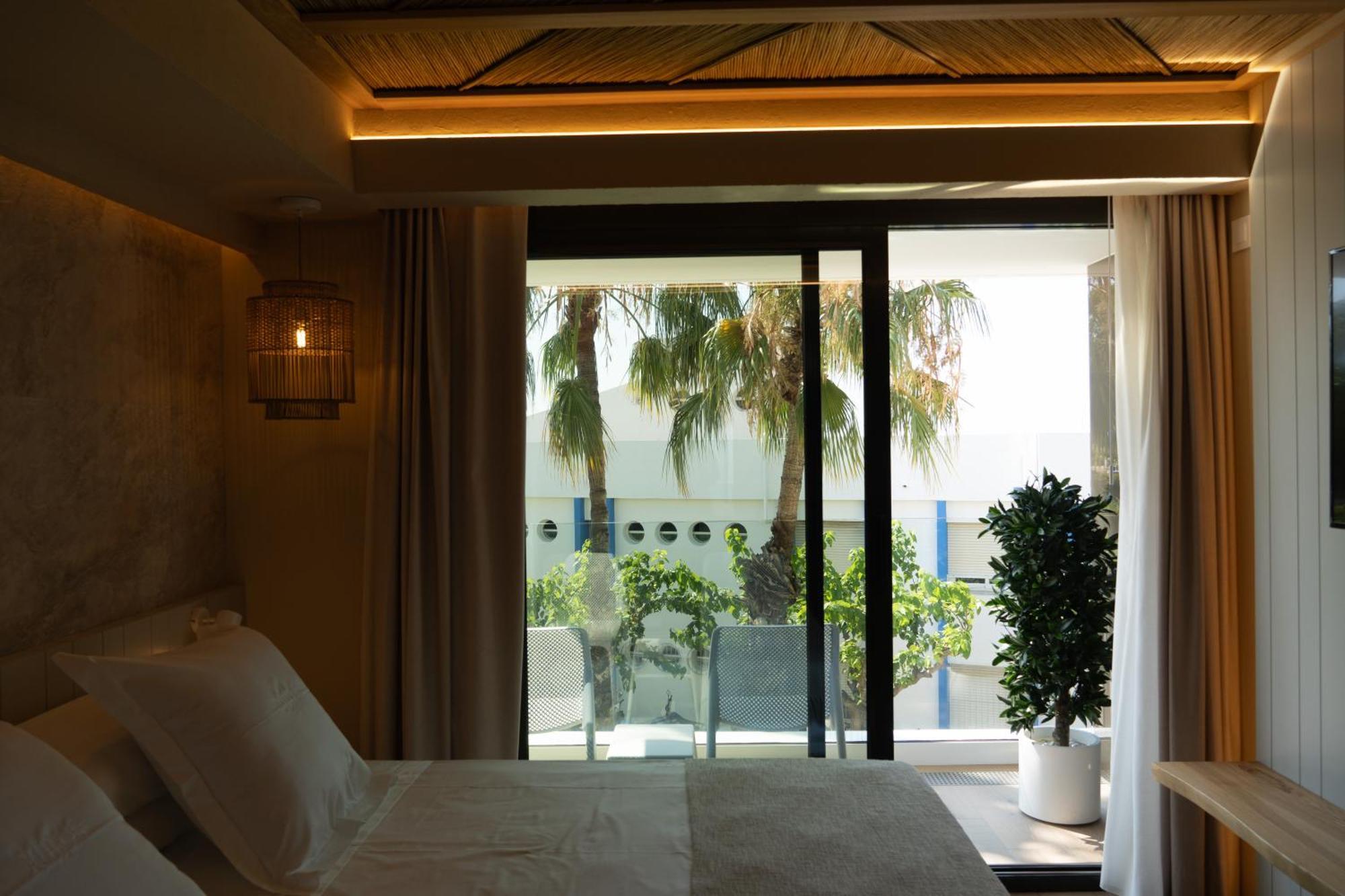 Xulos Rooms & Suites Peñíscola Esterno foto