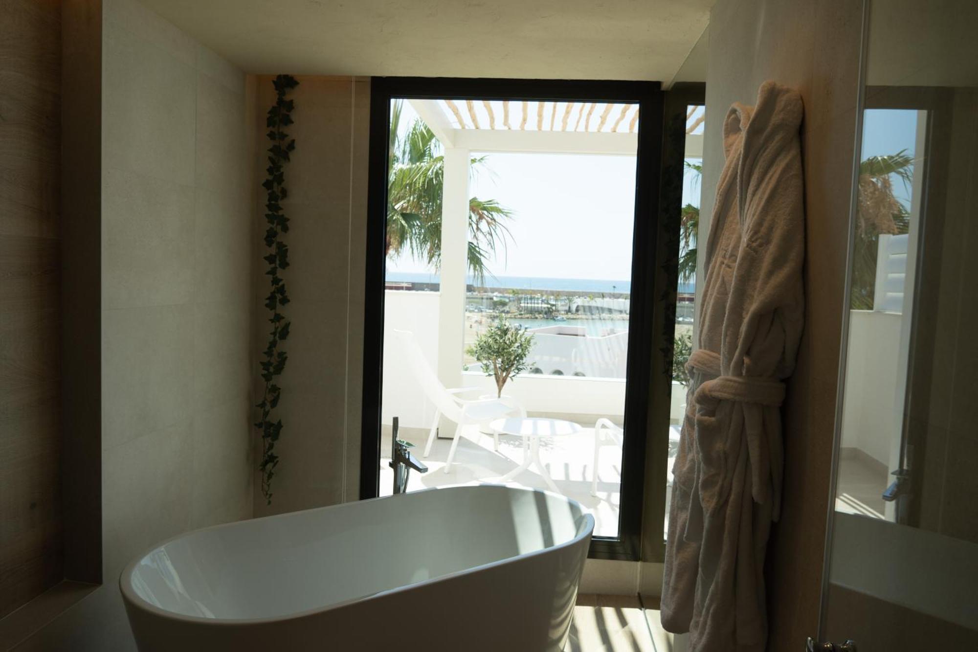 Xulos Rooms & Suites Peñíscola Esterno foto